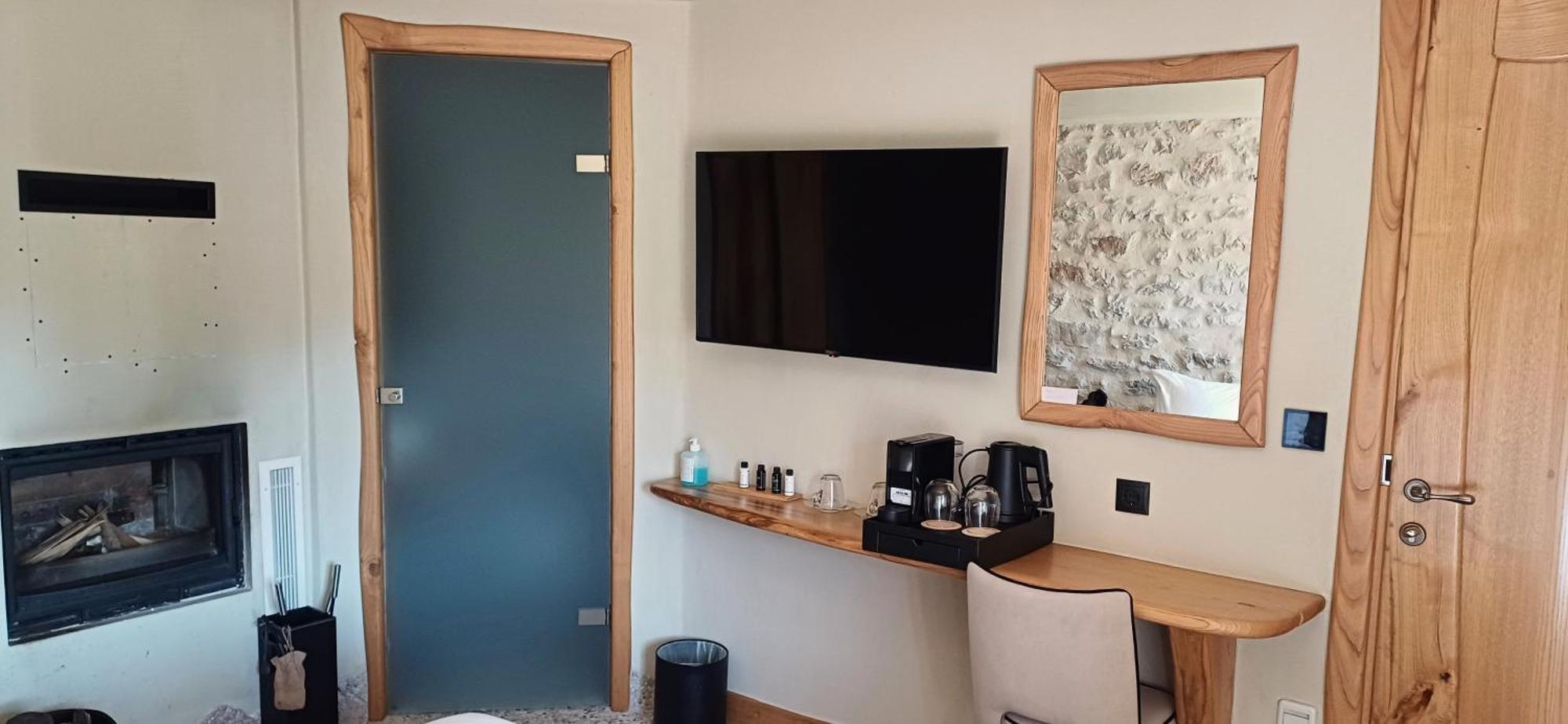 Casagli Luxury Suites Dimitsana Bagian luar foto