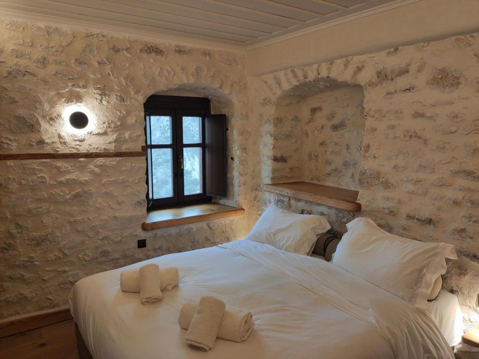 Casagli Luxury Suites Dimitsana Bagian luar foto