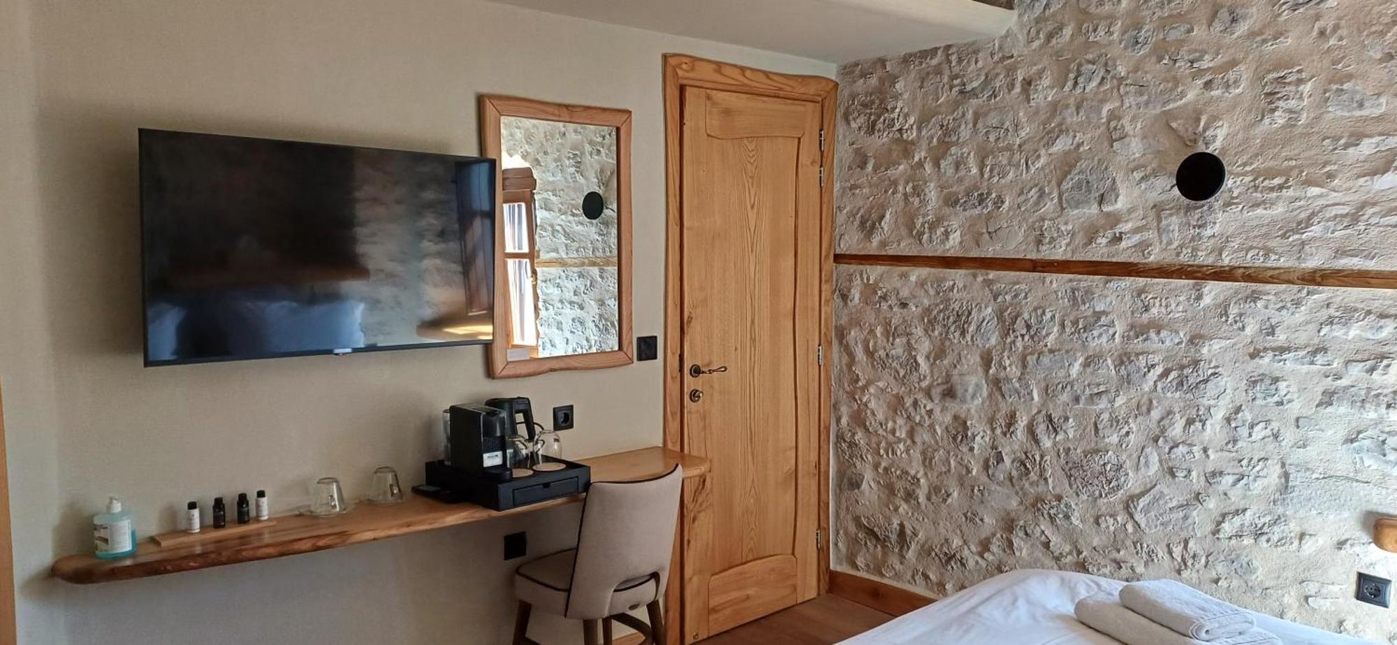 Casagli Luxury Suites Dimitsana Bagian luar foto